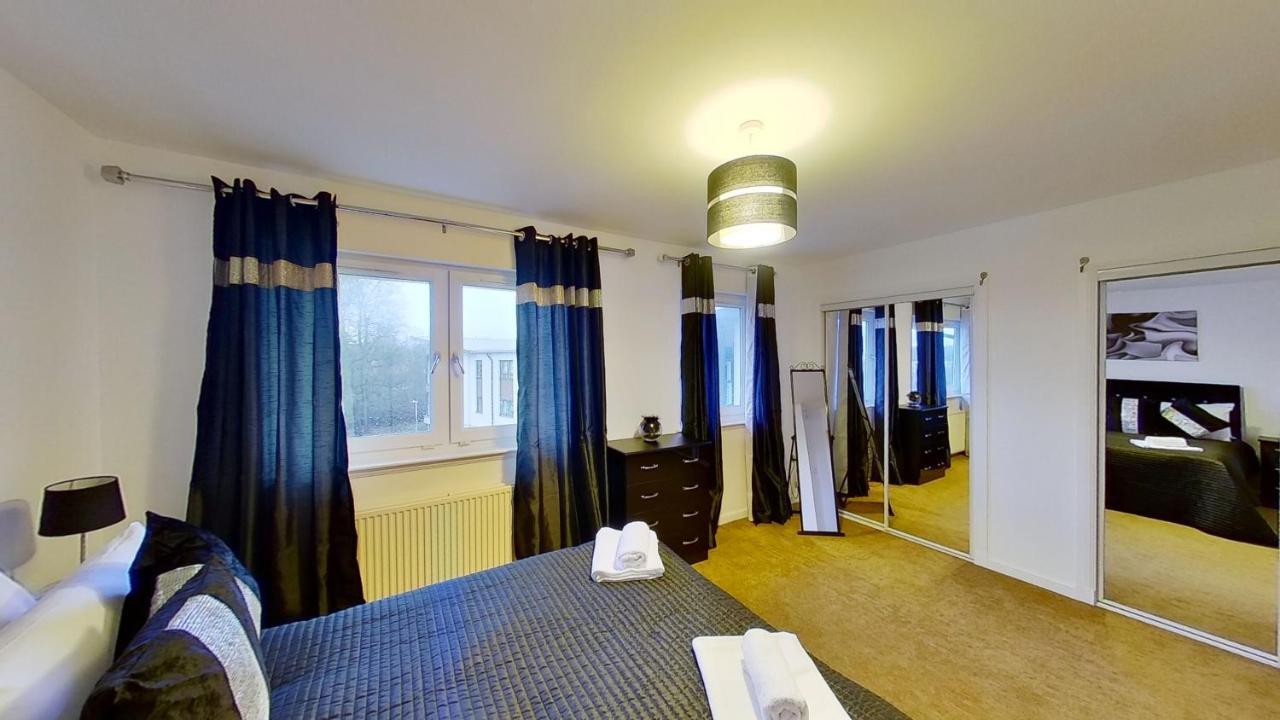 Orange Town House - Shaw Road, Only 6 Minutes To City Centre Aberdeen Exterior foto